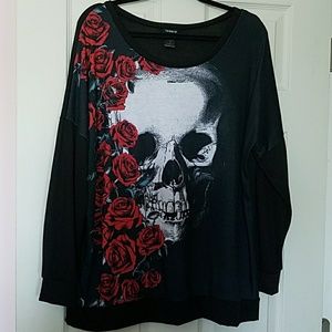 Skull & Roses  💀🌷
